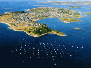 Implantation insulaire de la Base Nautique